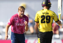 Willey, Sanderson come to the fore as Northants progress again
