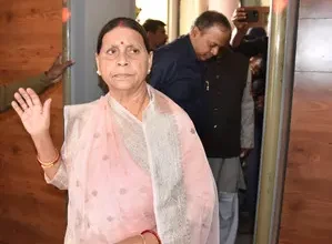 राबड़ी देवी को 10 सर्कुलर रोड आवास खाली करने का अंतिम नोटिस, 7 दिनों की मोहलत