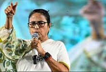 TMC में घमासान तेज, ममता बनर्जी के गुट ने बागी खेमे के खिलाफ दर्ज कराईं 4 पुलिस शिकायतें