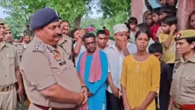 बेटा न मिला तो पिता को उठाकर थाने में बर्बरता, मौत के बाद दारोगा-सिपाही समेत छह पर केस